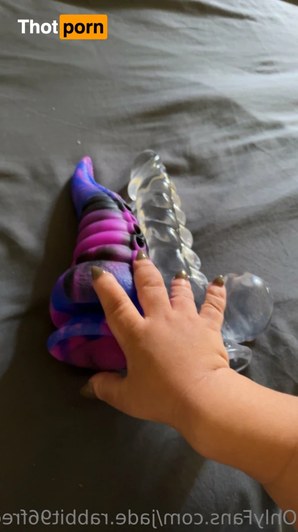 Jade.rabbit96 12044021