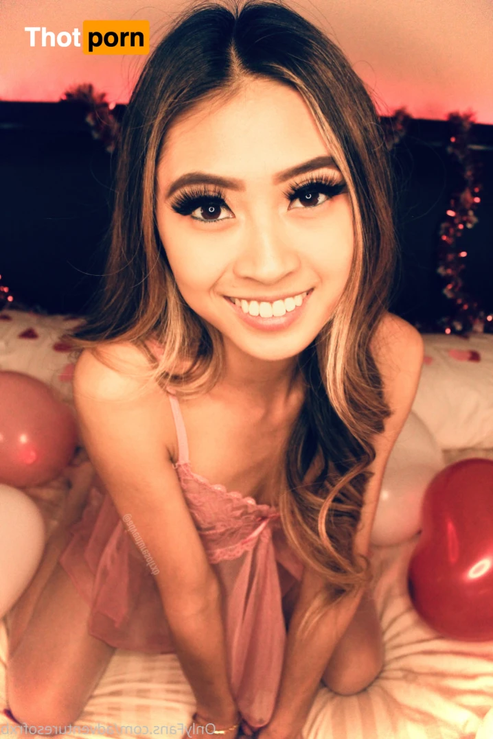 Petite Asian Cutie 11918283
