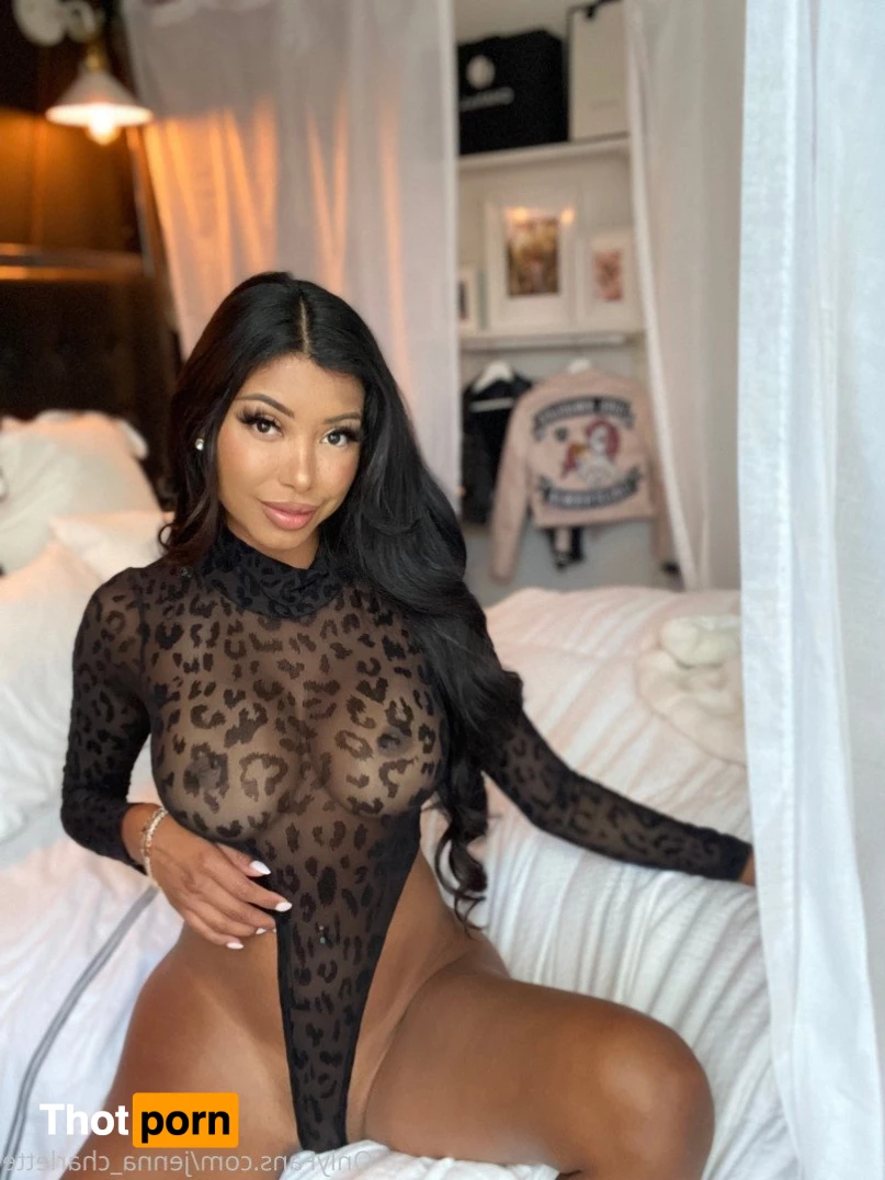 Jenna Charlette 🕊 3259606