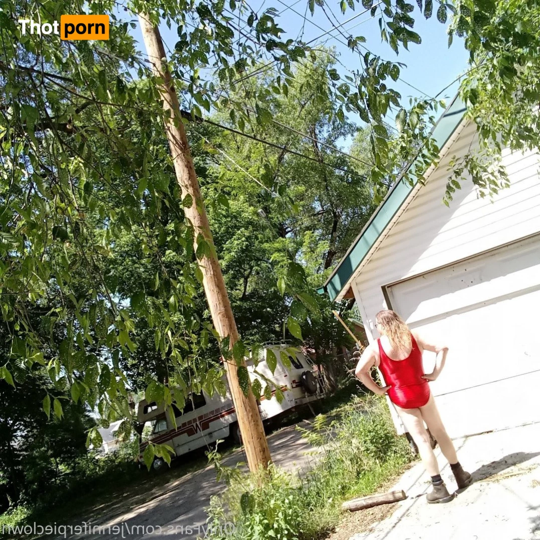 Jennifer_Pieclown 3209086