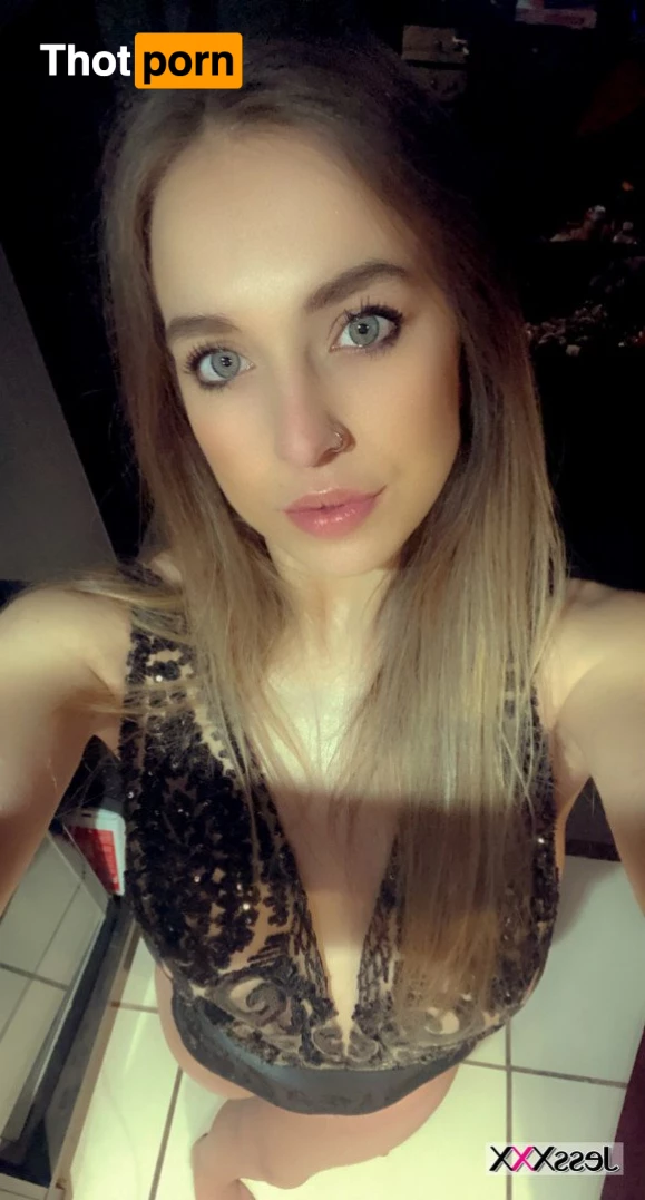 Jess XXX 💦 Online Now 3358079