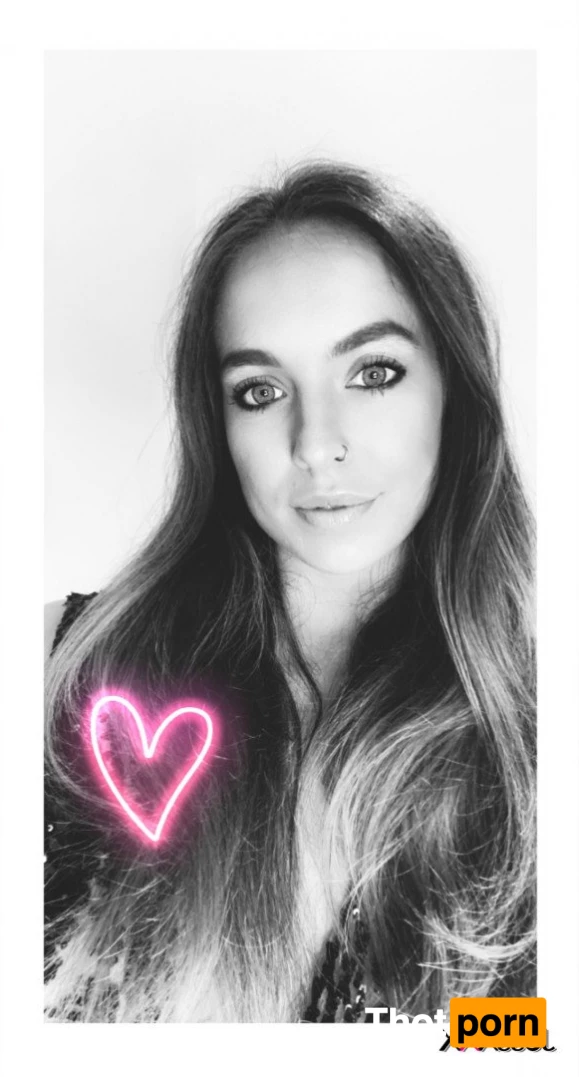 Jess XXX 💦 Online Now 3358253