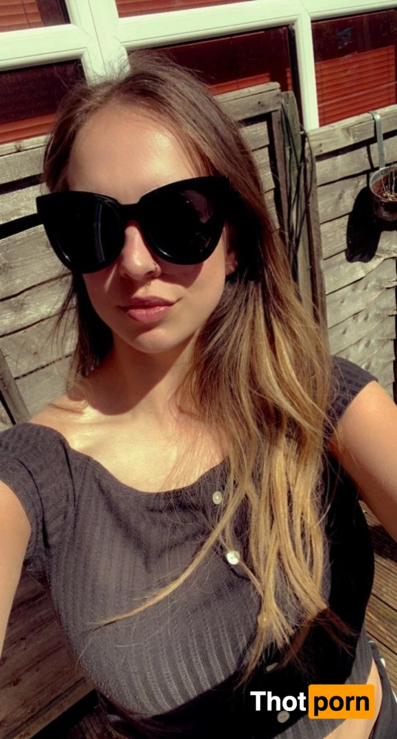 Jess XXX 💦 Online Now 3358296