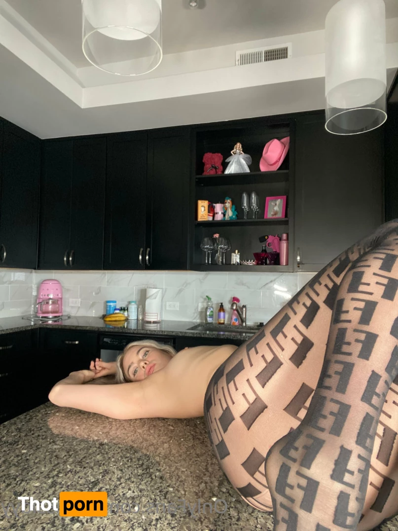 Jill Kassidy 5920321