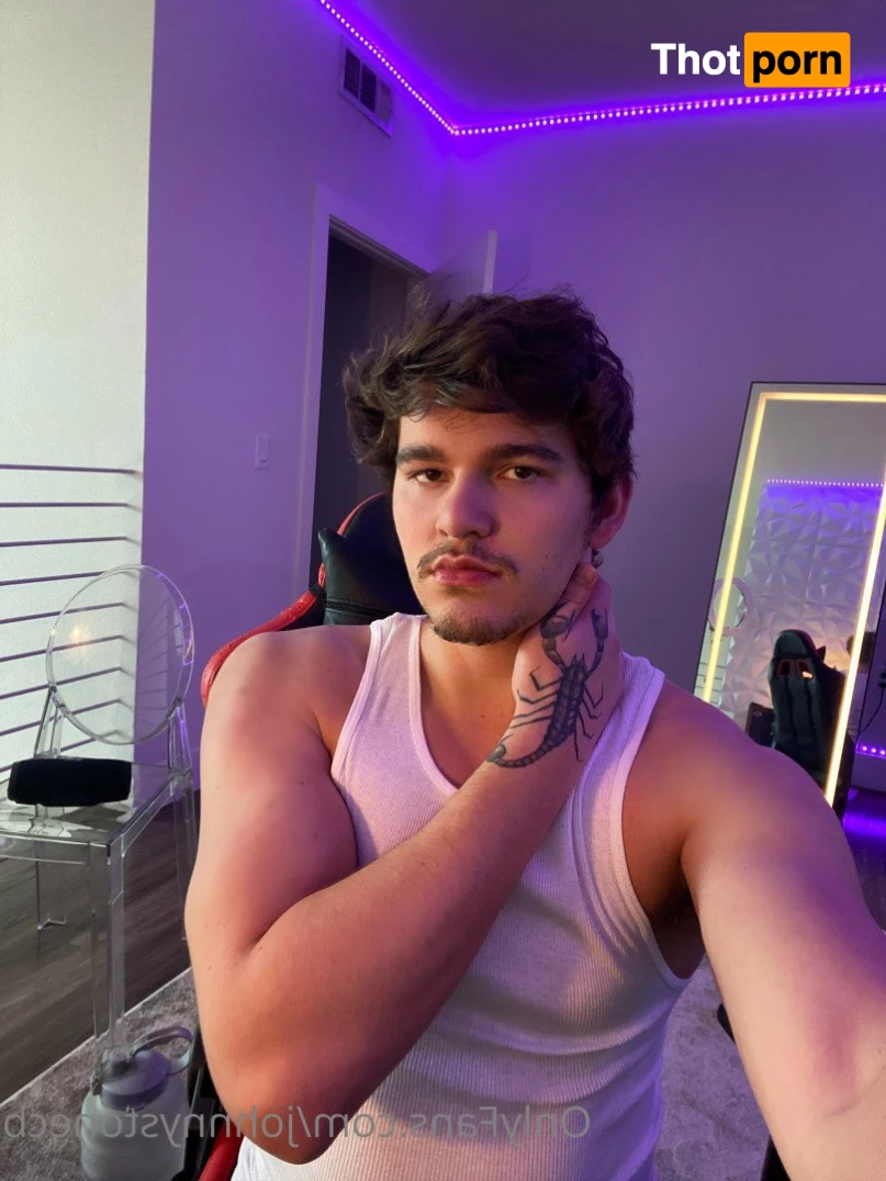 Johnny Stone 3201183