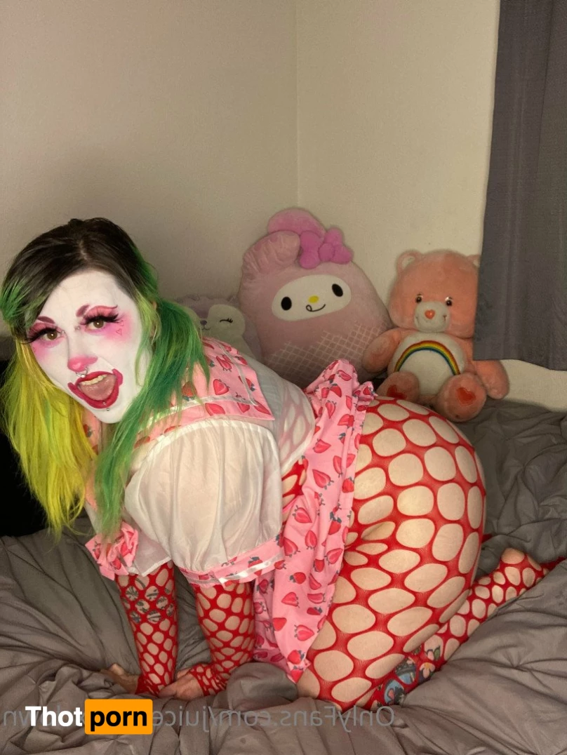 Juicebox the Clown 🧃💦✨ 3249758