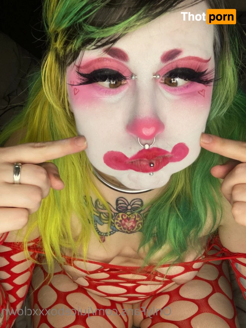 Juicebox the Clown 🧃💦✨ 3249835