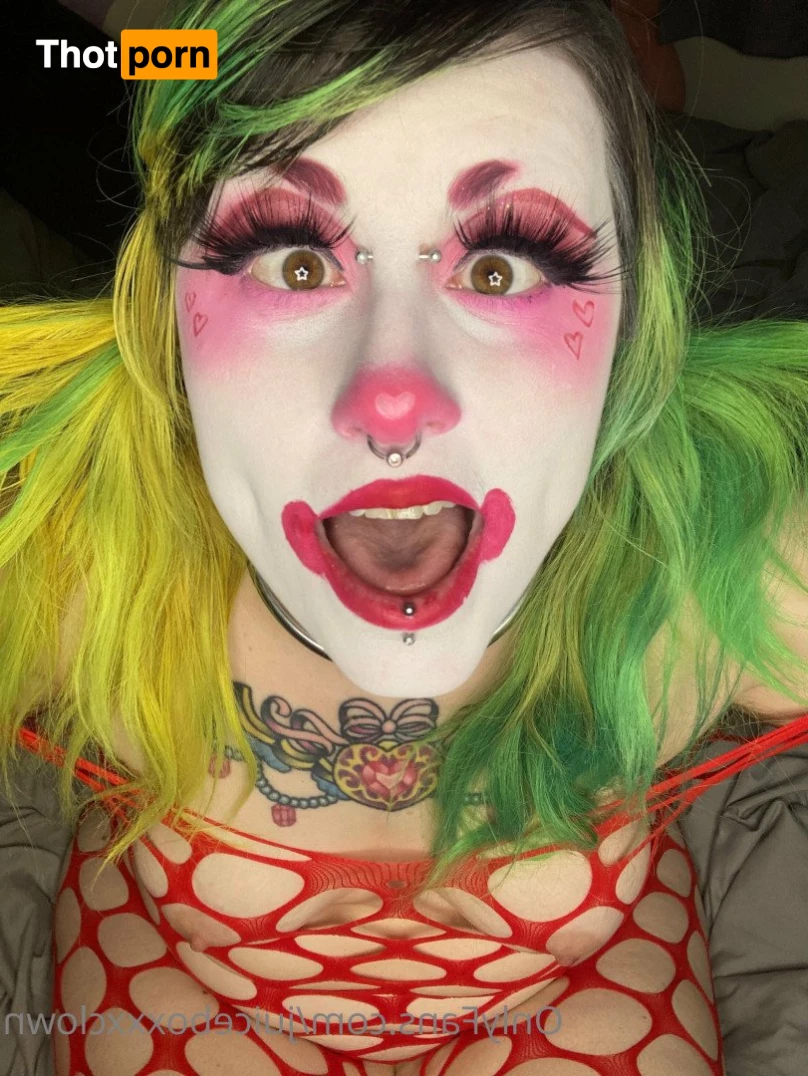 Juicebox the Clown 🧃💦✨ 3250212