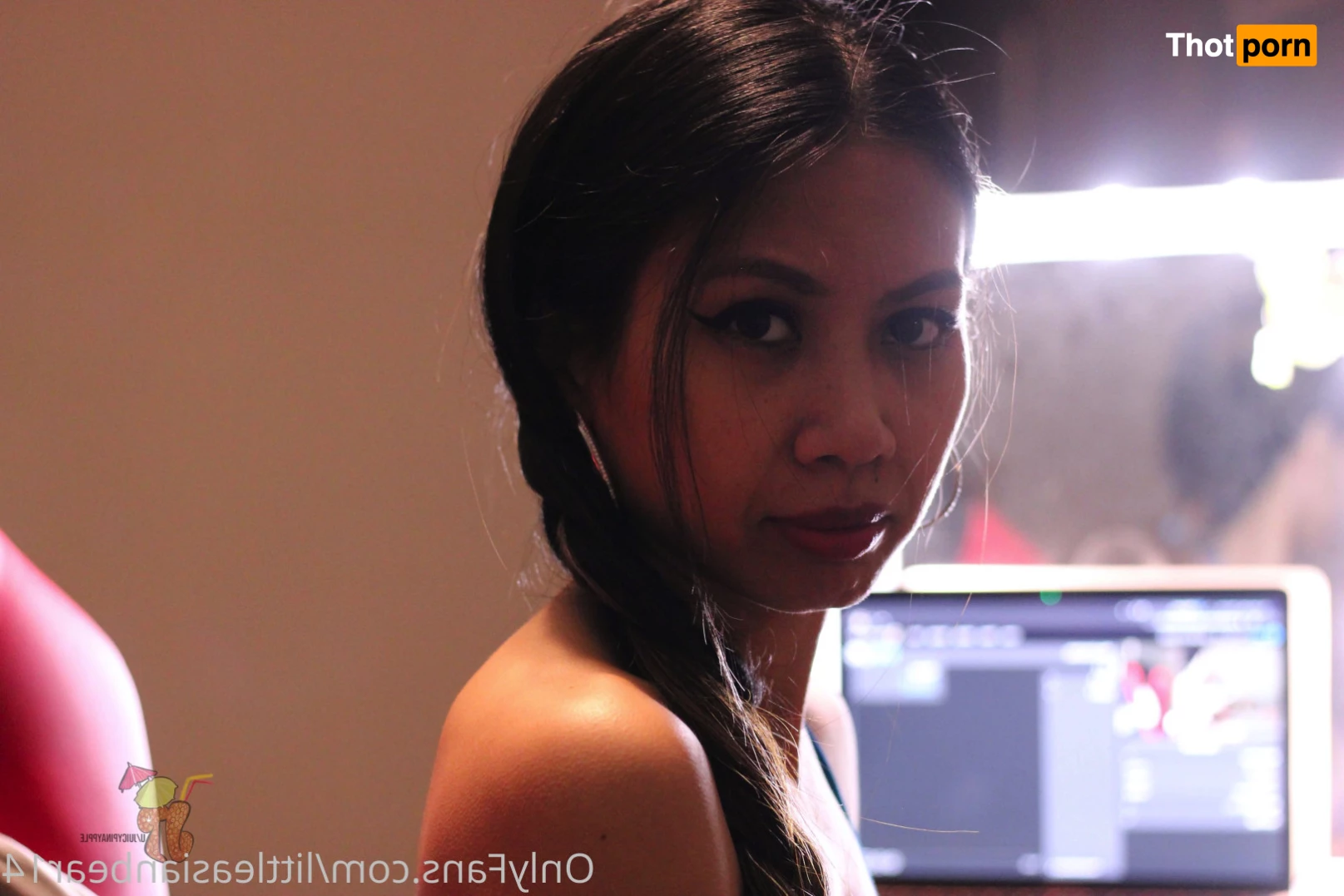 JuicyPinaypple 6259460