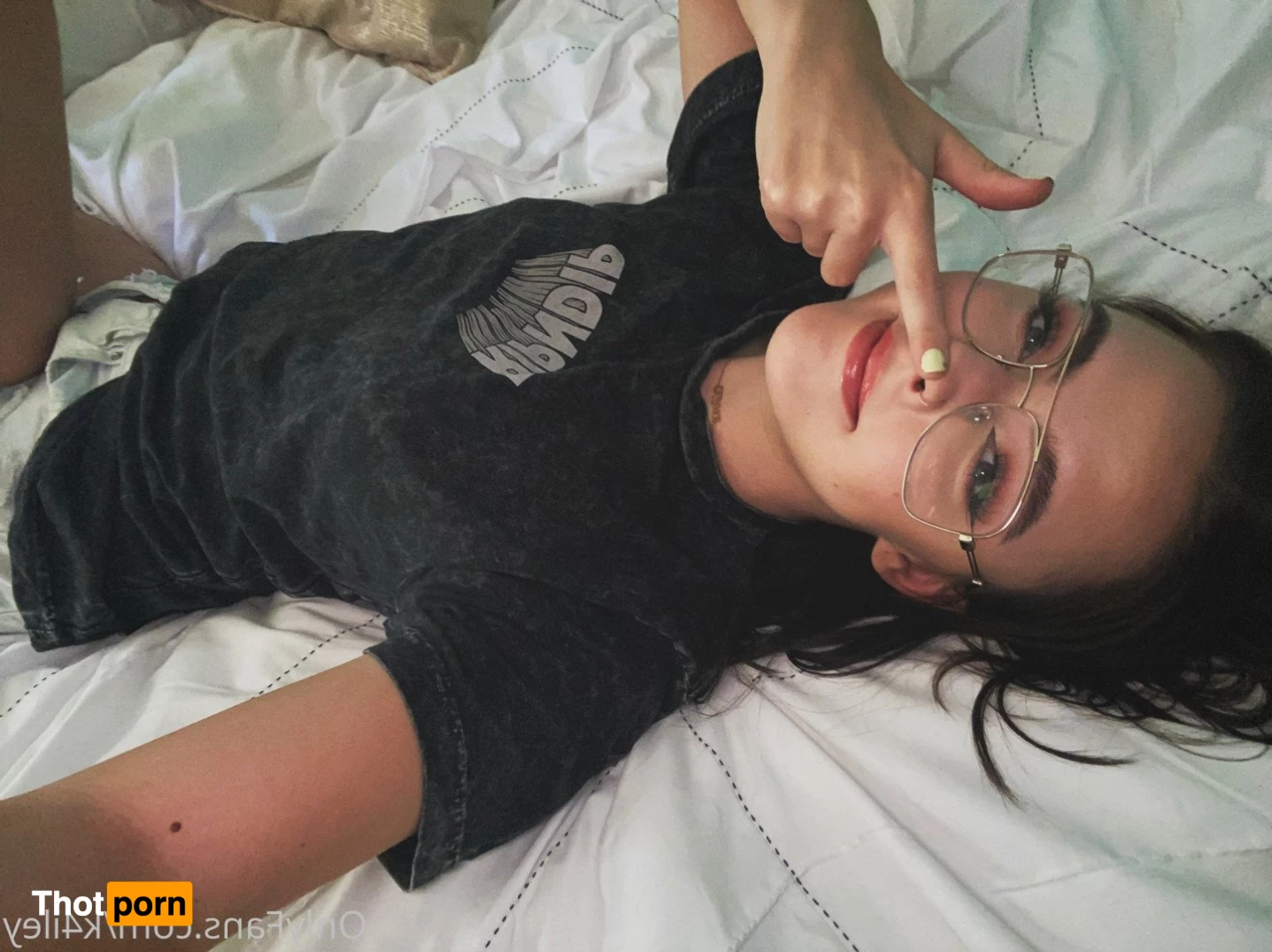 kailey with a four 3314783