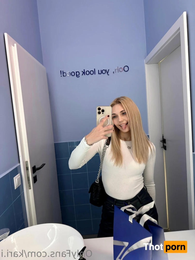 🇺🇦🍓Kari 🍓🇺🇦 11489389