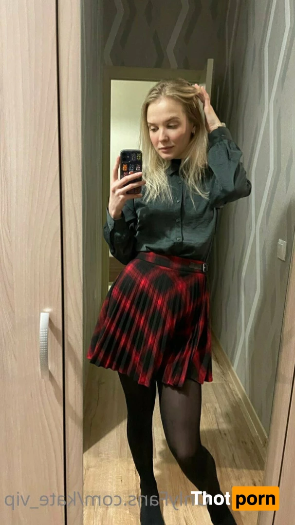 College Student (just turned 18) 6029942