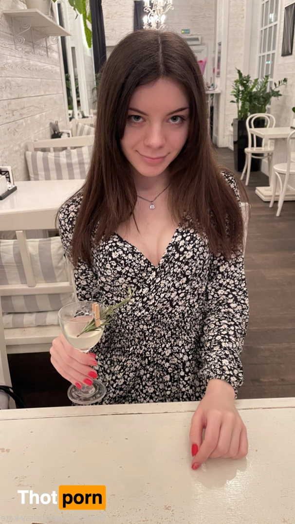 Kate Wank 💦 5893986