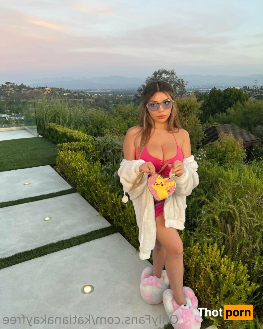 Katiana Kay 11302594