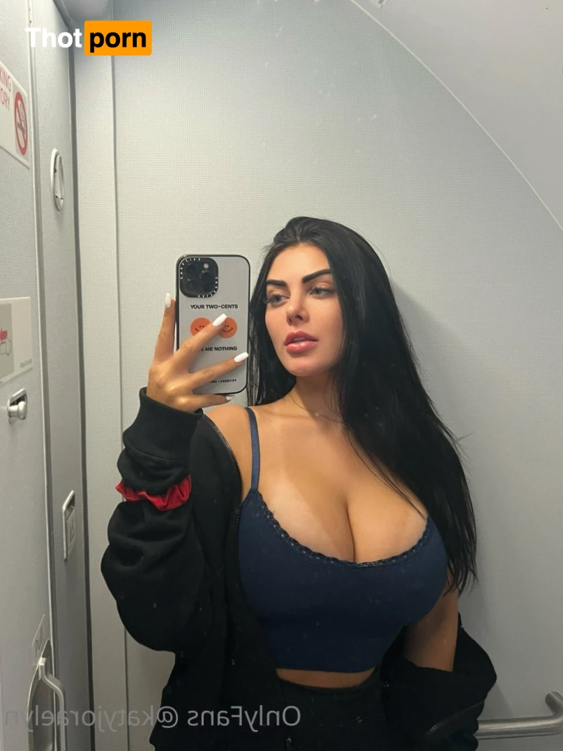 Katy Jo Raelyn 11285945