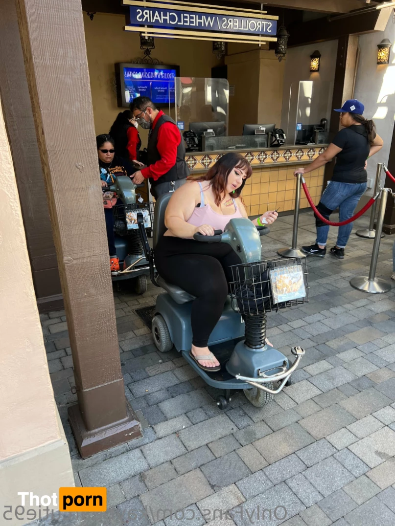 kaybearcutie95 6827513