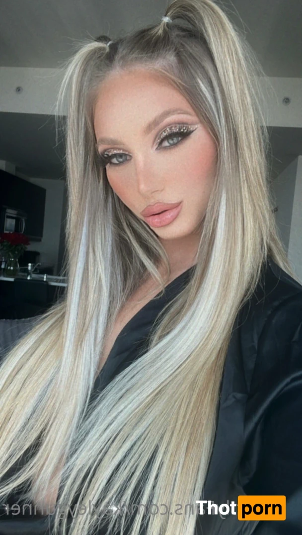 Kayley Gunner 15675422