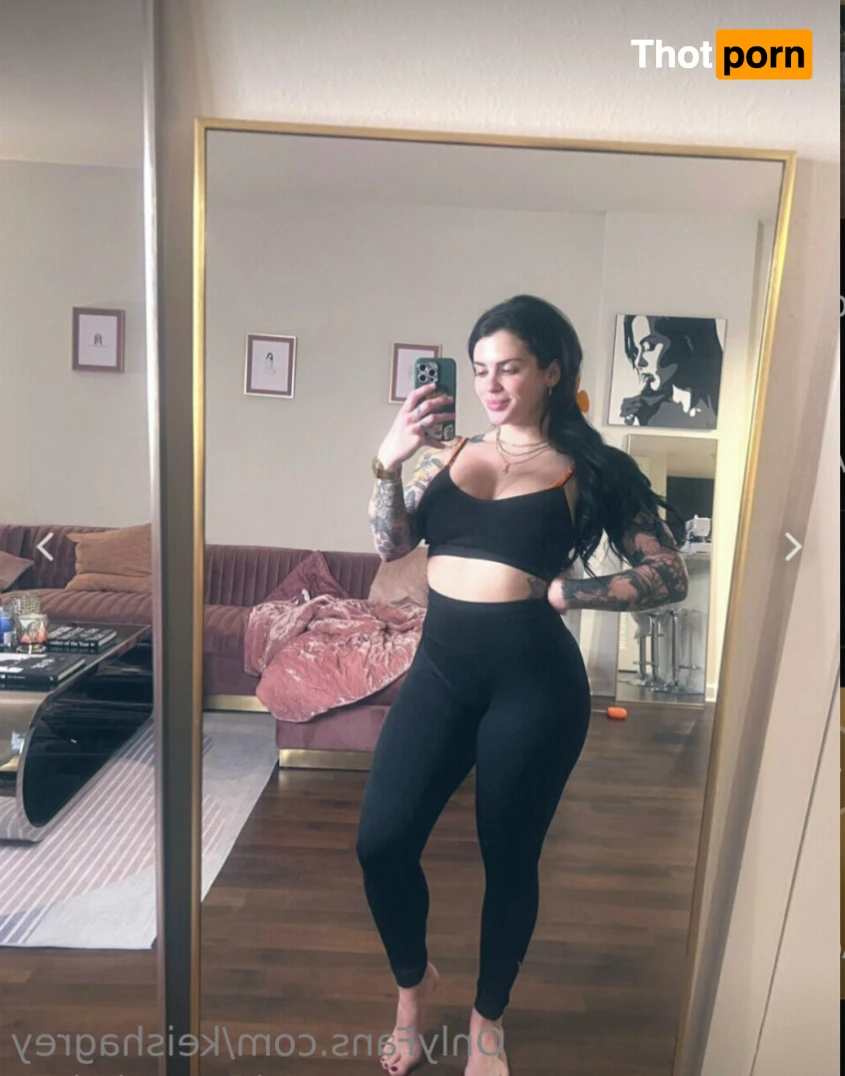 Keisha Grey 15665835