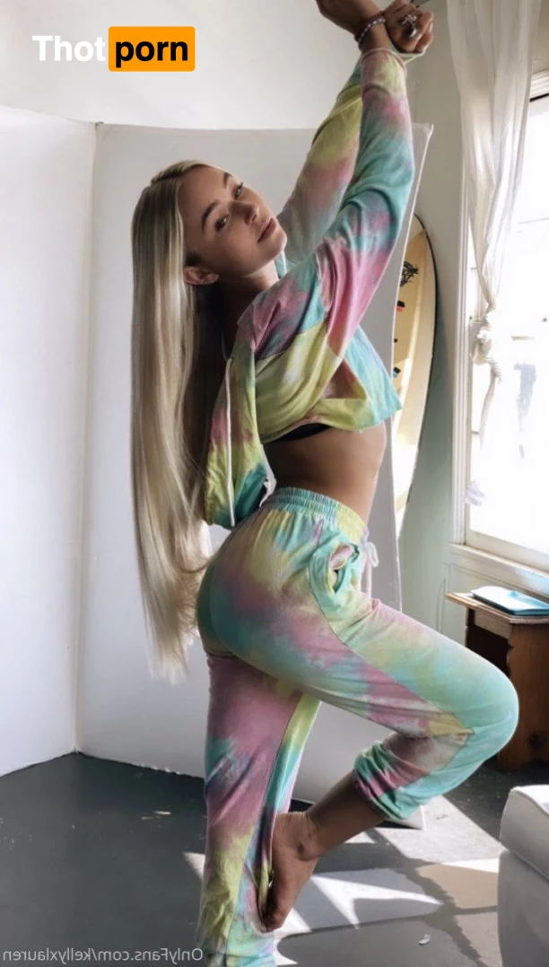 Kelly Lauren🧚🏻‍♀️ 3475157