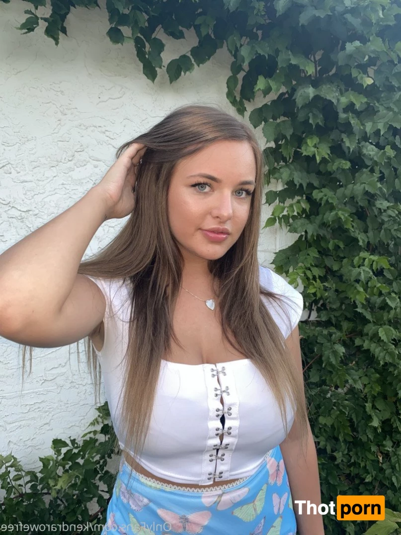 Kendra Rowe FREE 3153512