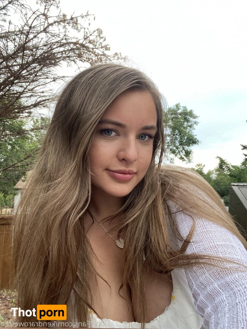 Kendra Rowe FREE 3153575