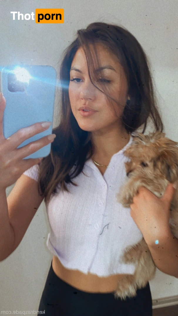 Kendra Spade 15663343