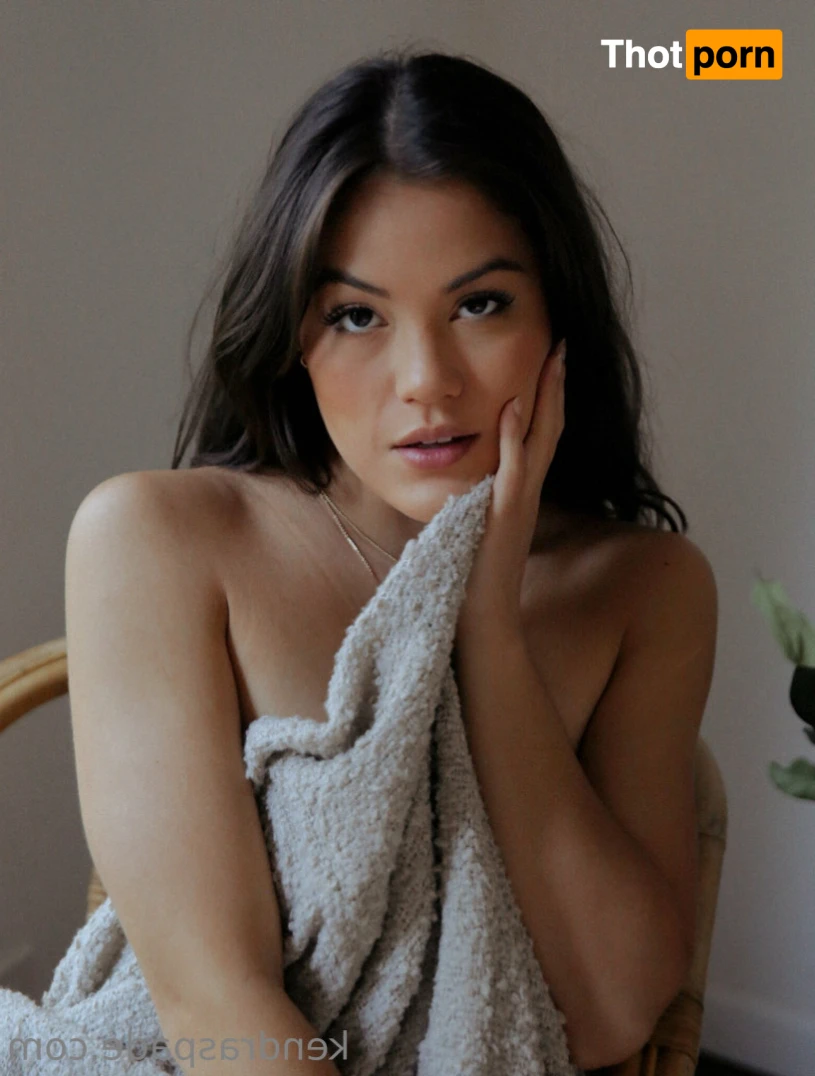 Kendra Spade 15663560