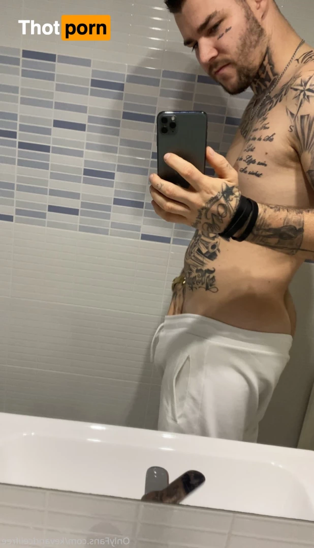 Kevin &amp; Celina FREE 😋 9802082