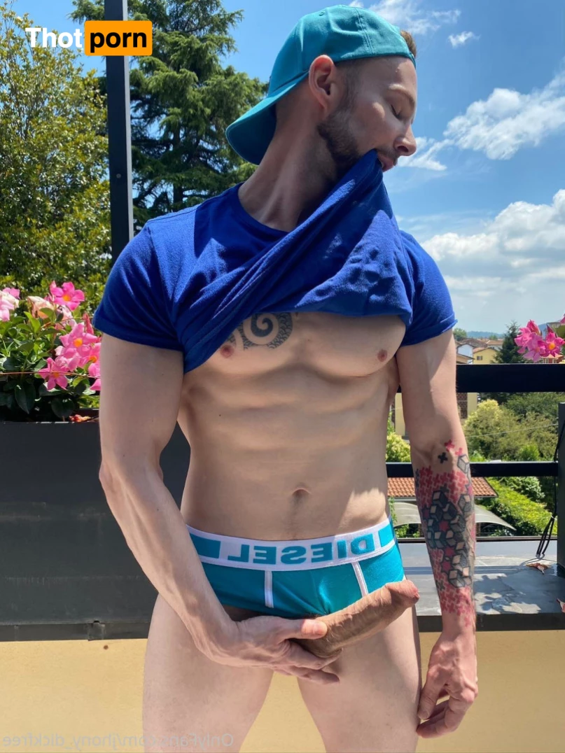 Kevin_boyx69 6274967