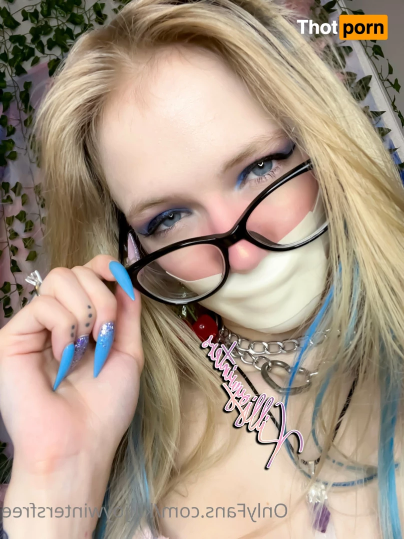 ONLY 18 GIRL NEXT DOOR💗 6274355