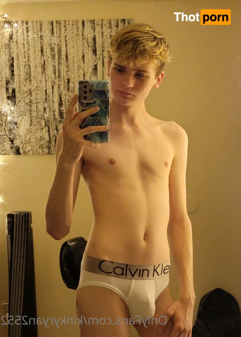 Ryan Snow❄ 9527888