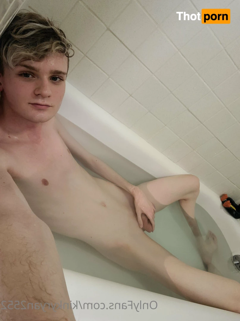 Ryan Snow❄ 9527962