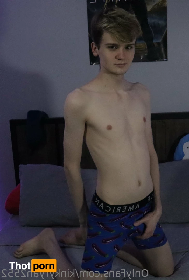 Ryan Snow❄ 9528229