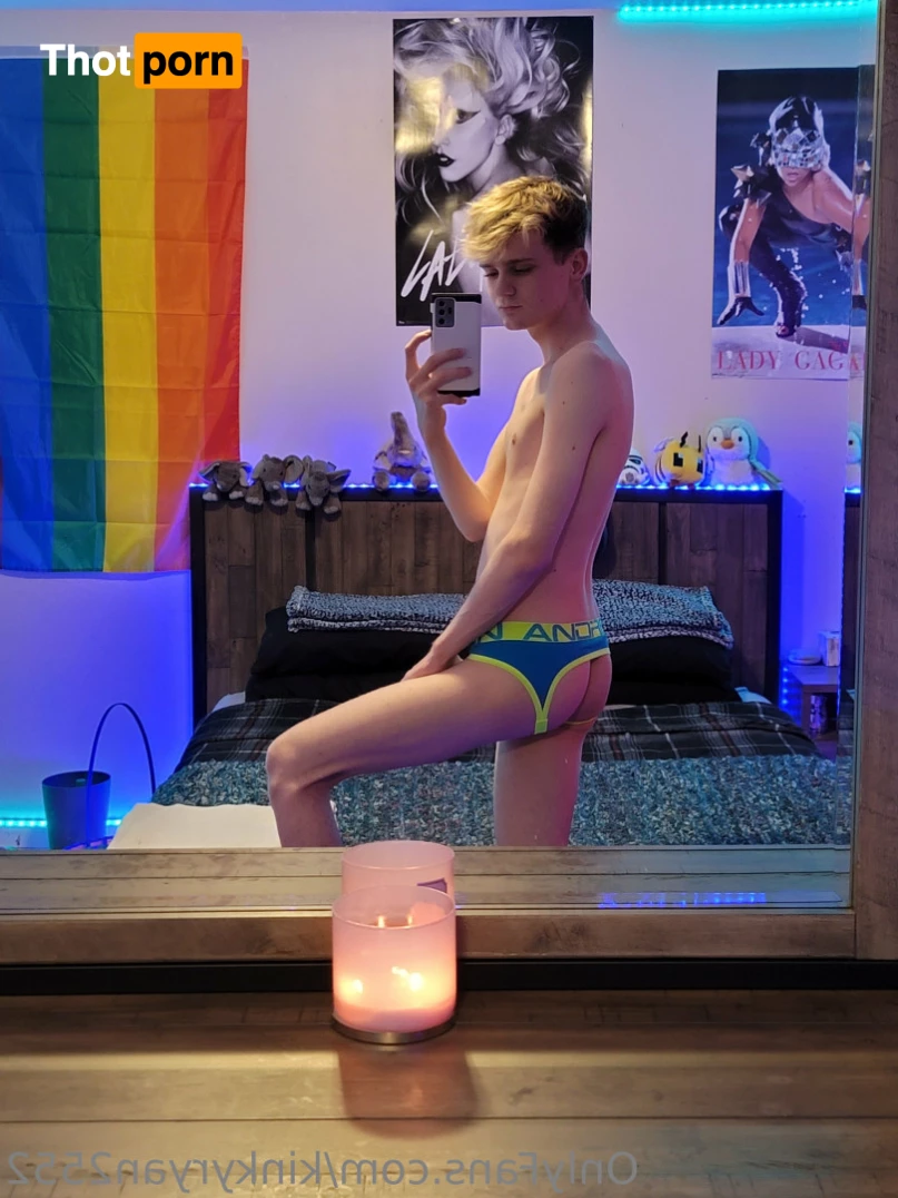 Ryan Snow❄ 9528358