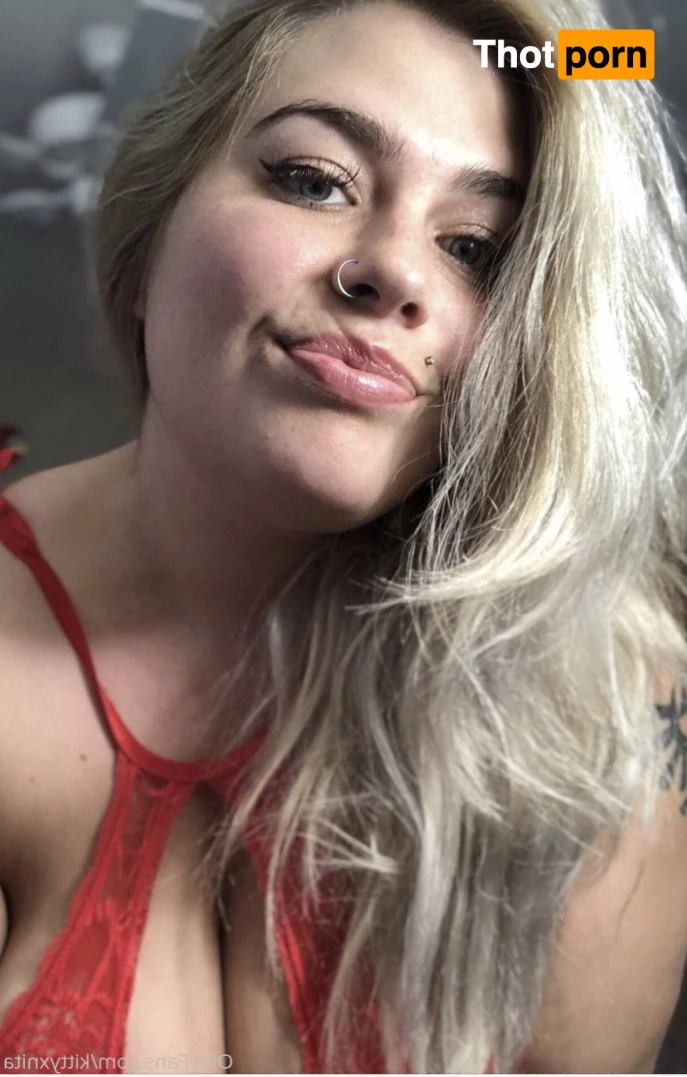 XXX Nudes on Wall 🥵 3222386