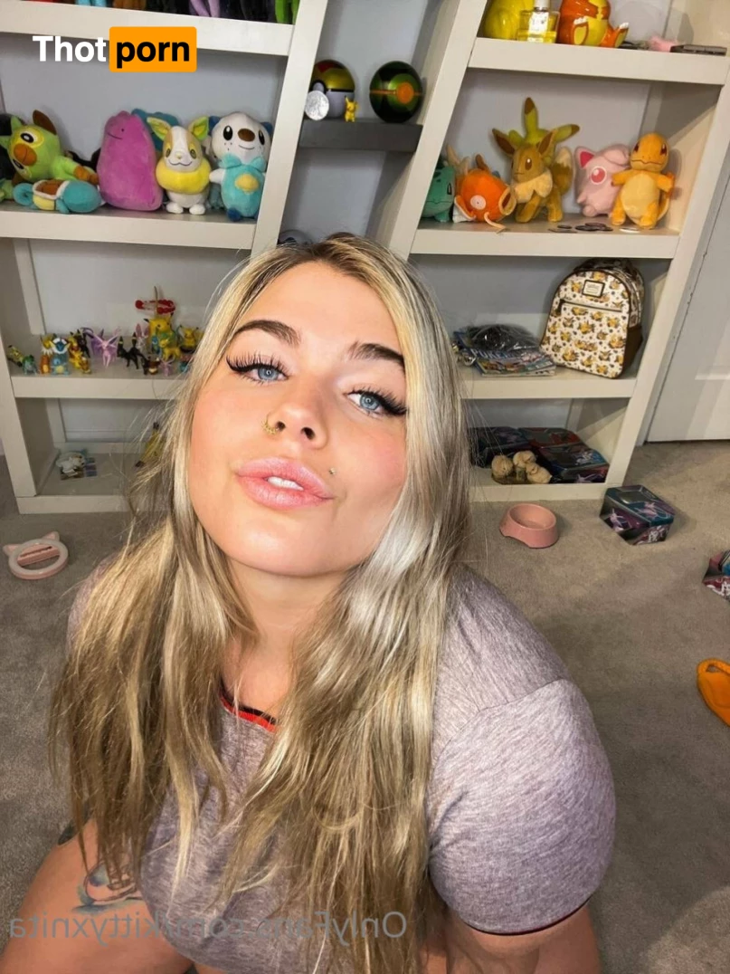 XXX Nudes on Wall 🥵 5901914