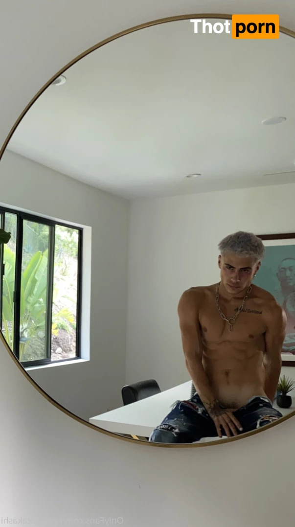 🥵Takashi 10360923