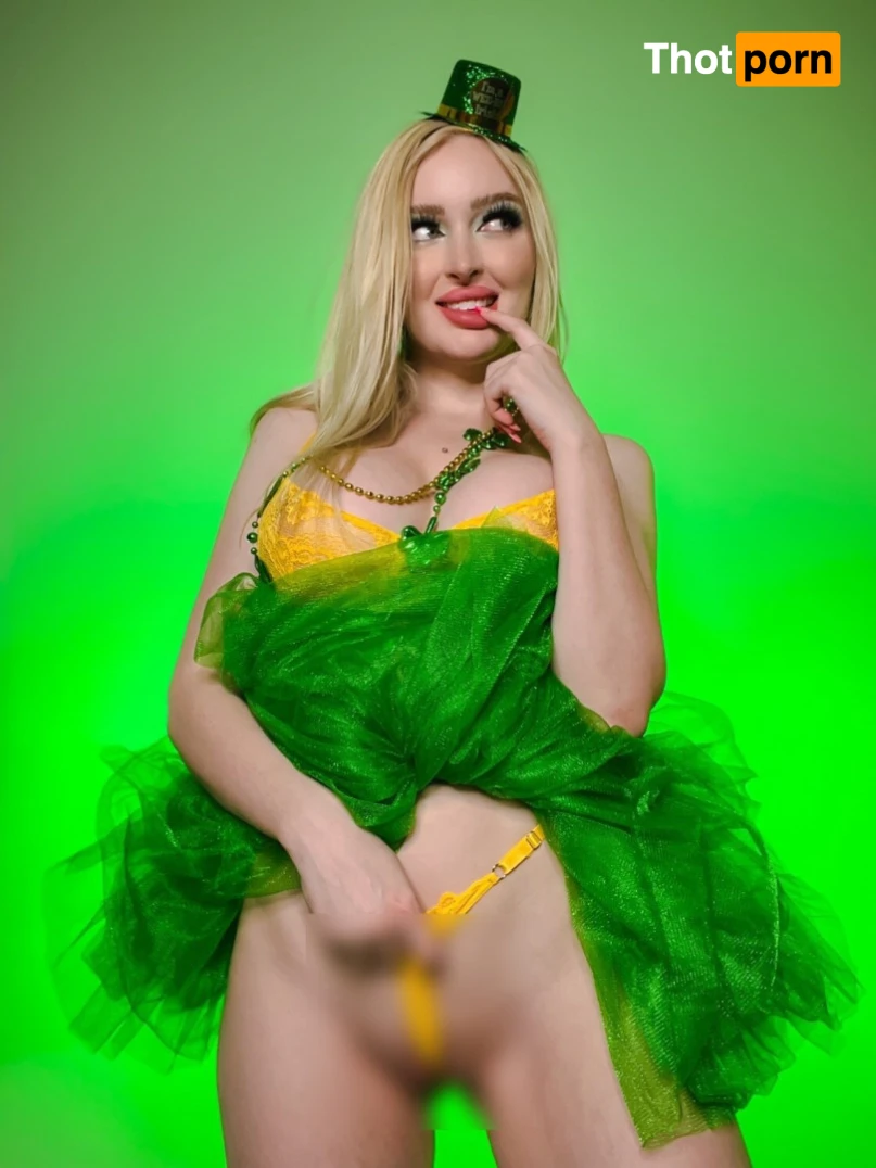 Kristen Lanae 15589515