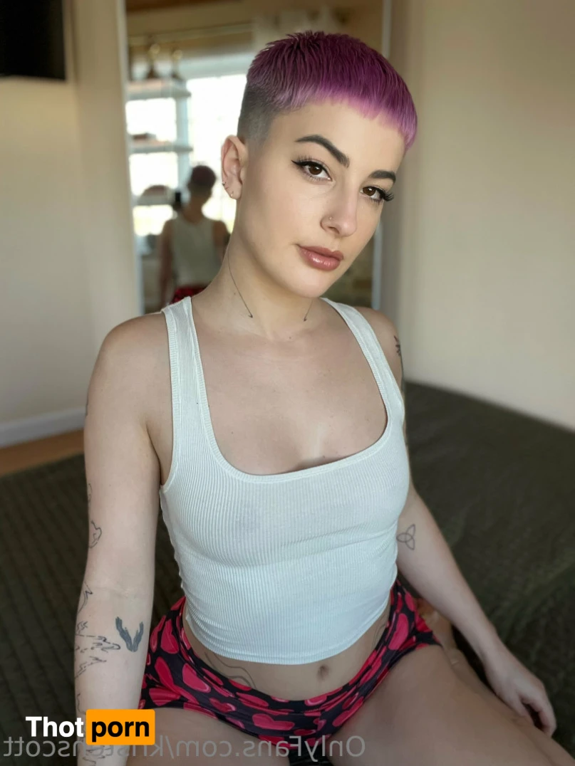 Kristen Scott 15588222