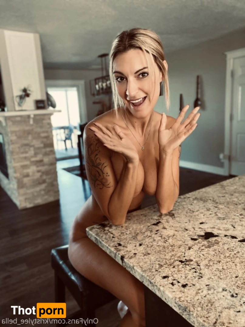 kristylee_bella 15585430