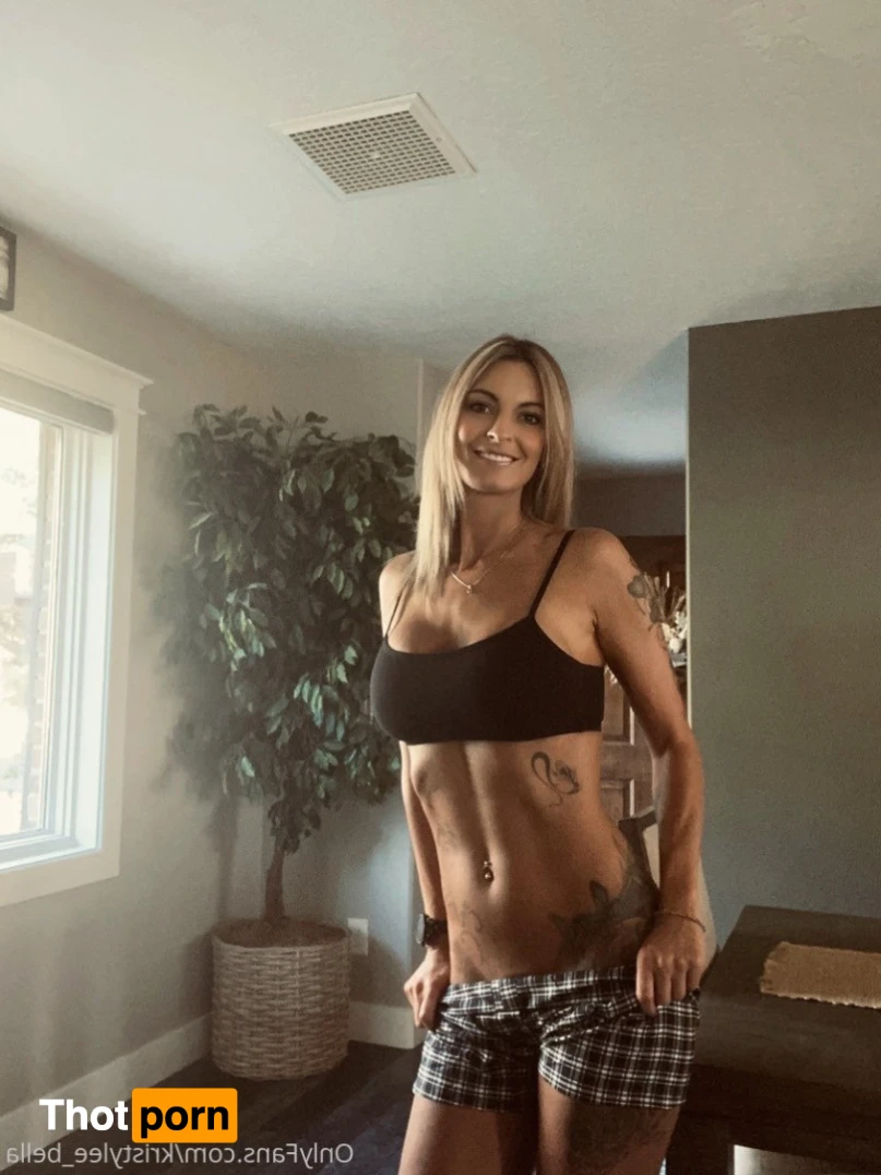 kristylee_bella 15585799