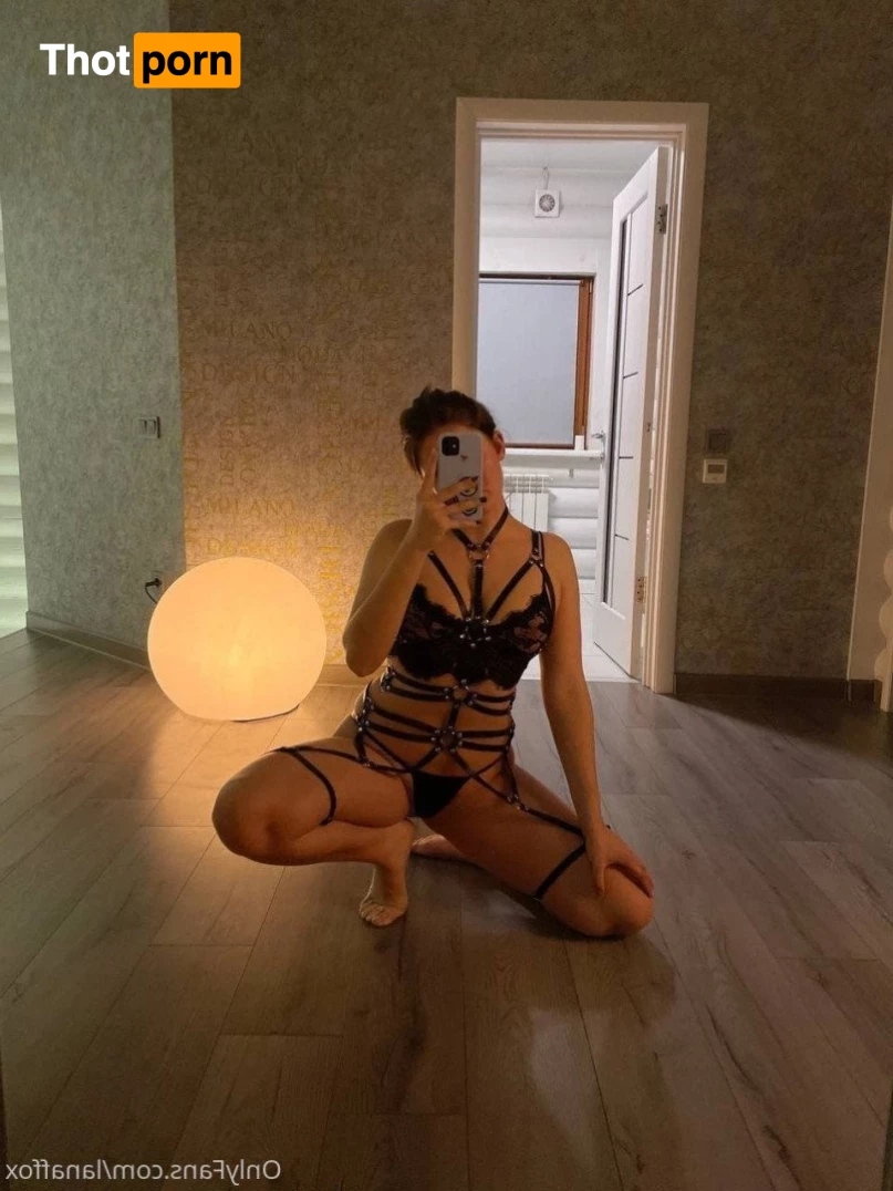 🦊 Lana Fox 🦊 3125819