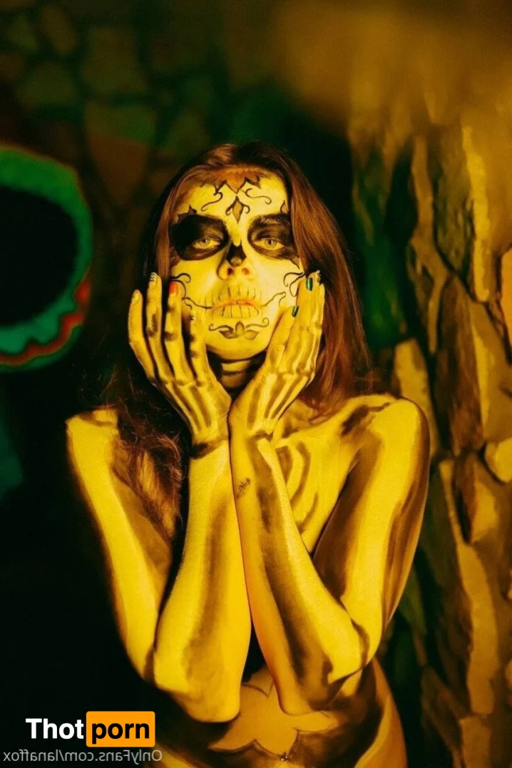 🦊 Lana Fox 🦊 3126007