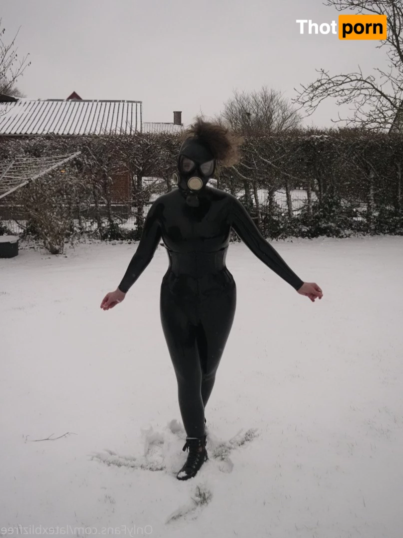 LatexBlizFree 3175745