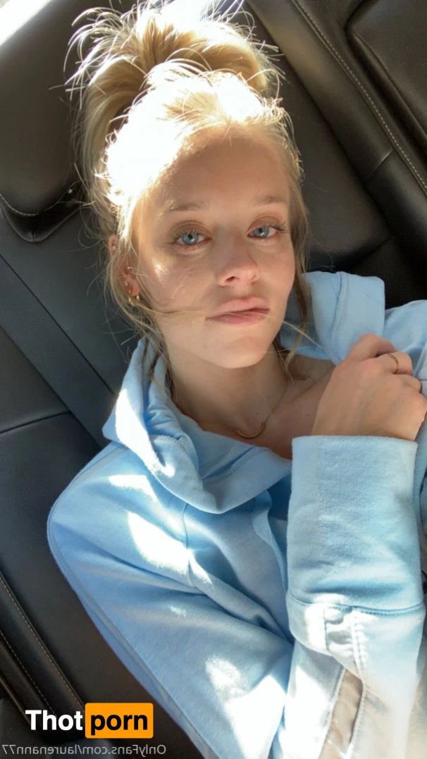 LaurenAnn 3445145