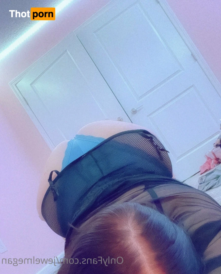 LenaThePlug 15234309