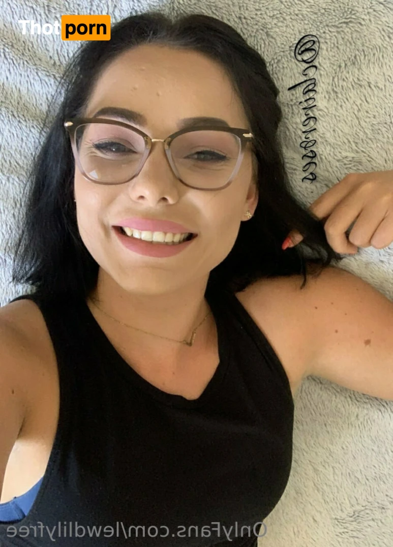 FREE BIG TITTIES 🤤 15229610