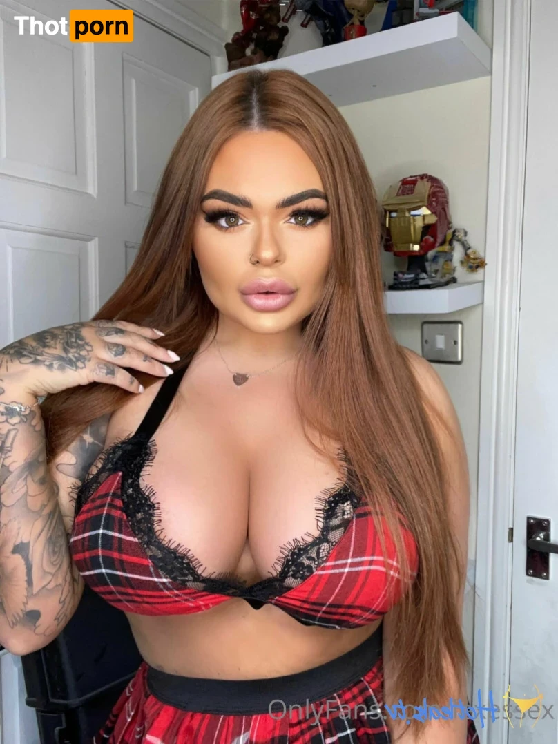 🖤LEXIE ESSEX🖤 16553462