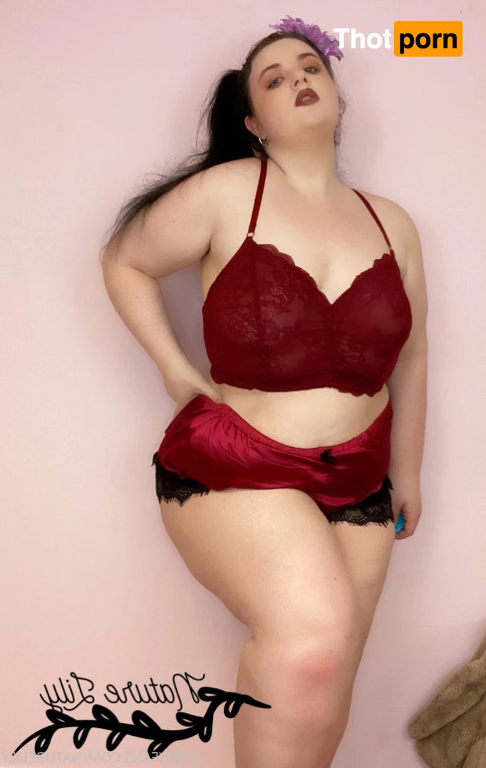 Lila Nephele☀️ 5817916