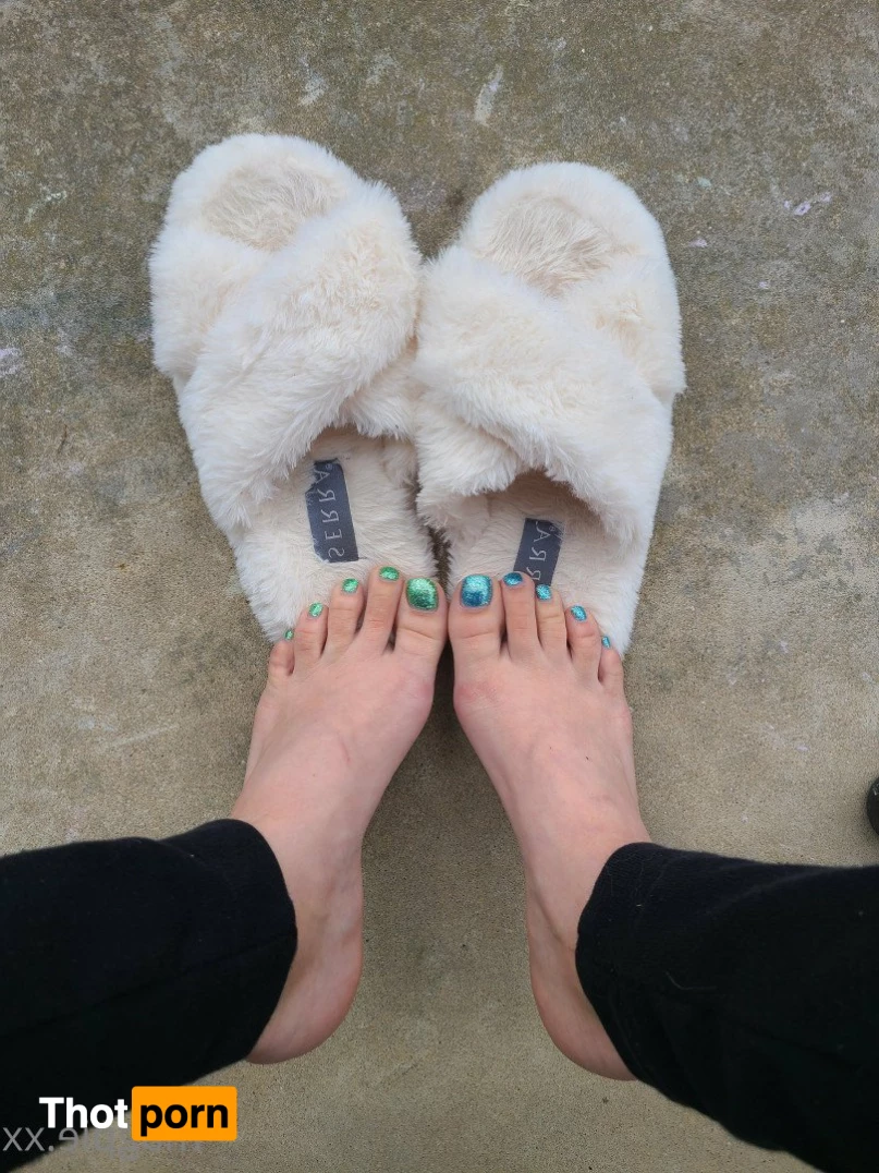 MythicMaggie 3415627